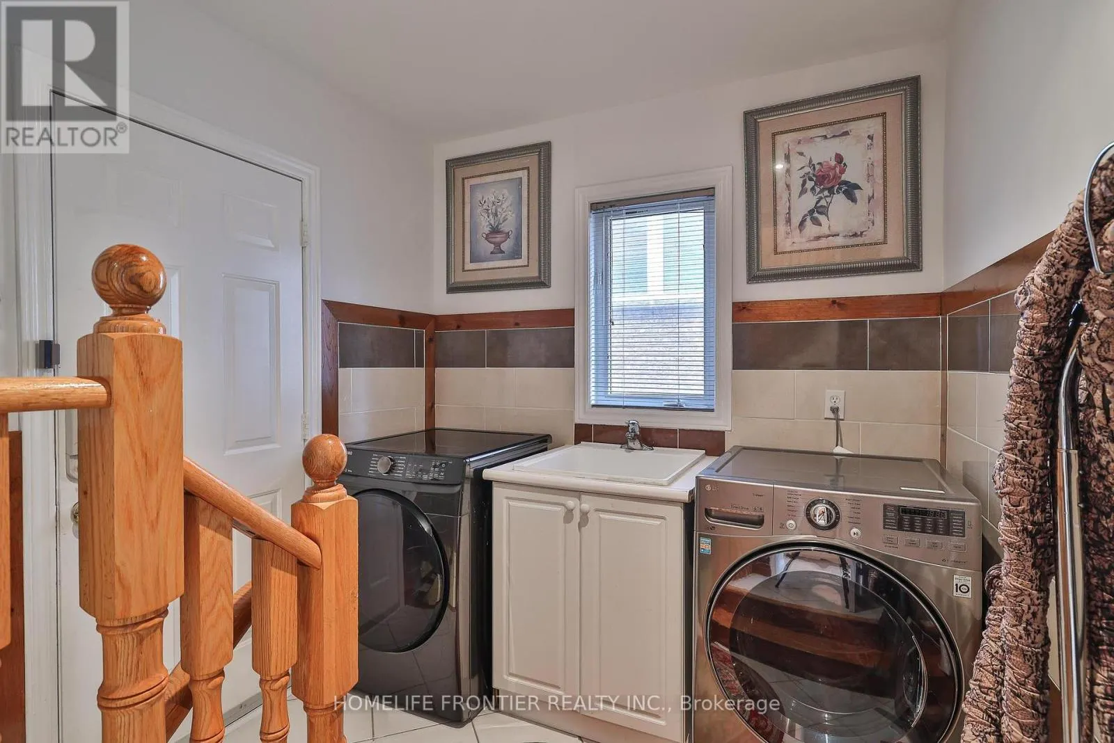 110 RED RIVER CRESCENT