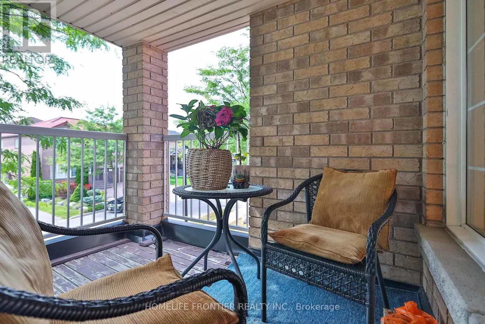 110 RED RIVER CRESCENT