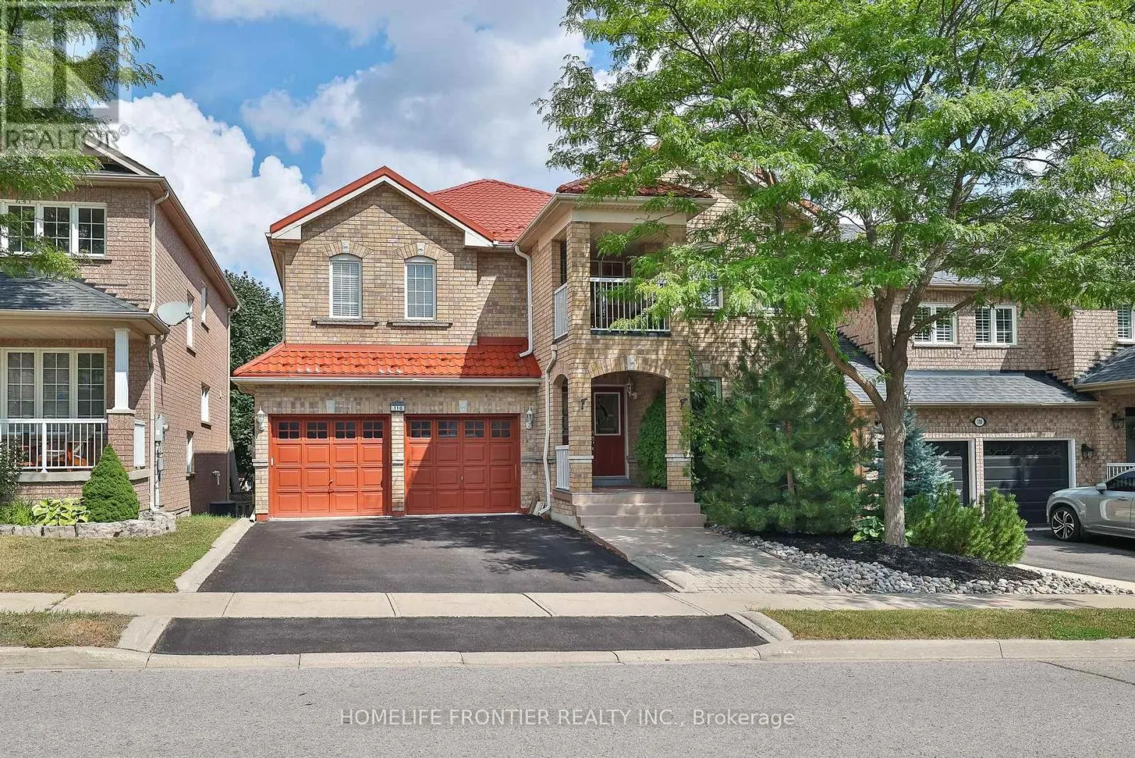 110 RED RIVER CRESCENT
