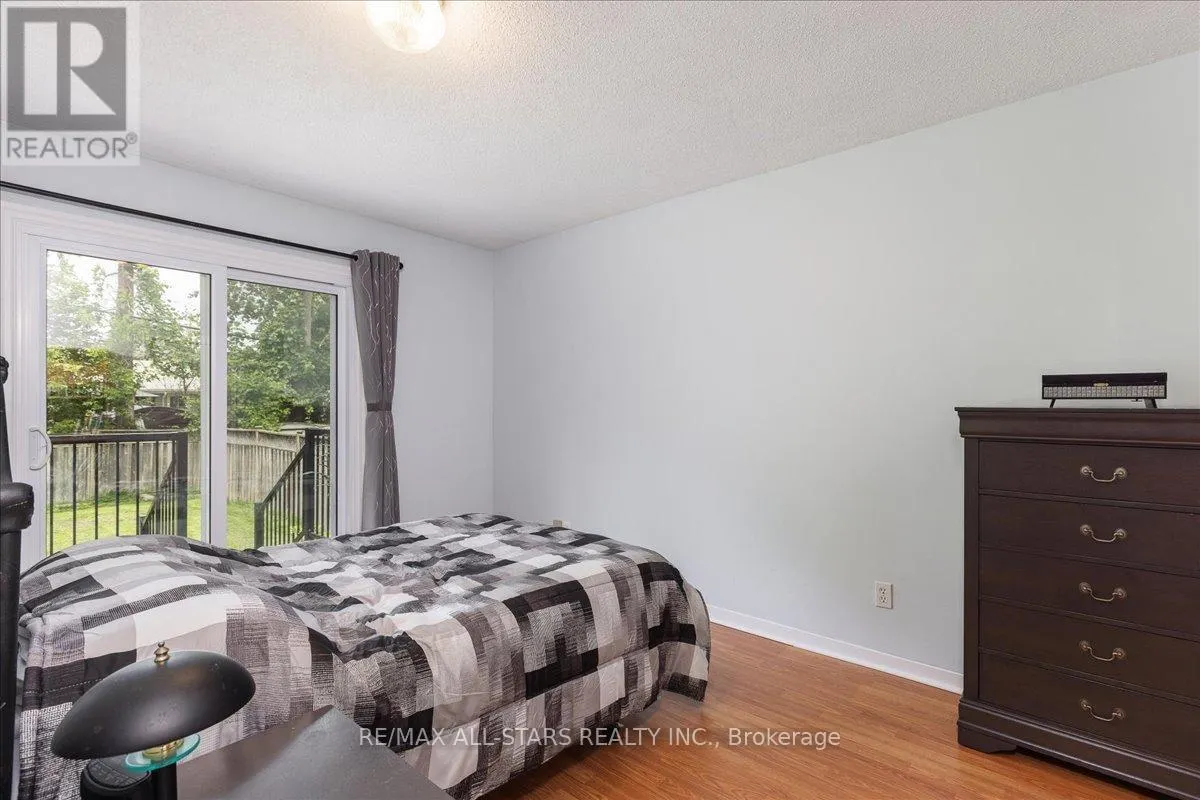 166 SILAS BOULEVARD