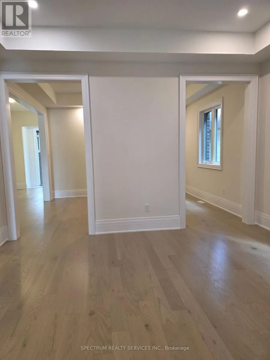 32 SERAVILLE STREET