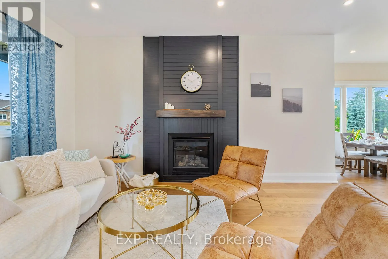 271 MAIN STREET N
