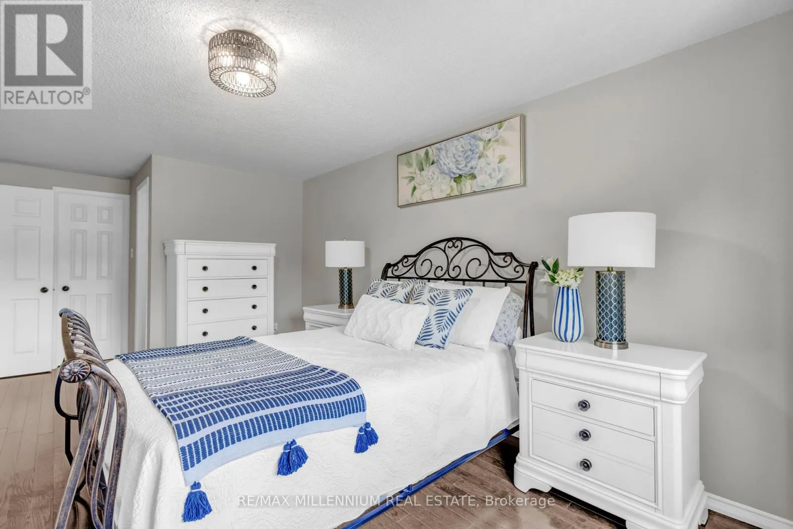 24 - 302 WILKES COURT N