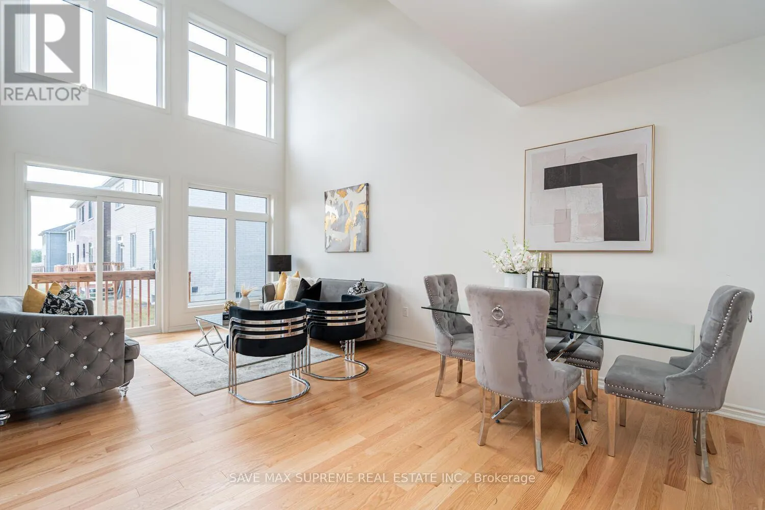 5 BAYBERRY DRIVE