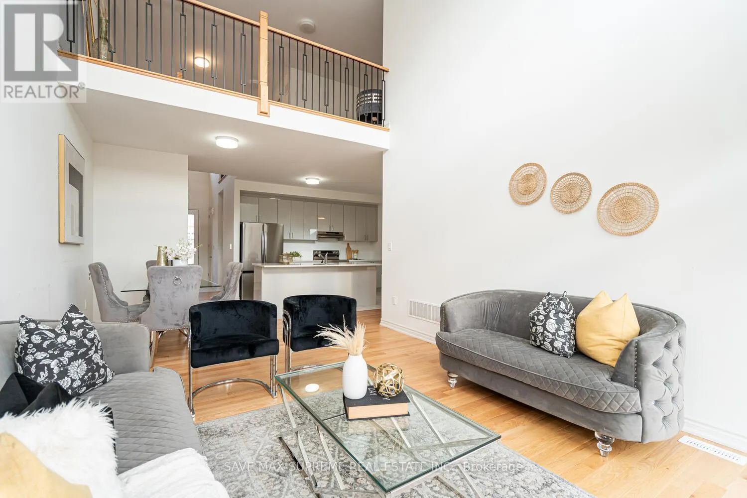 5 BAYBERRY DRIVE