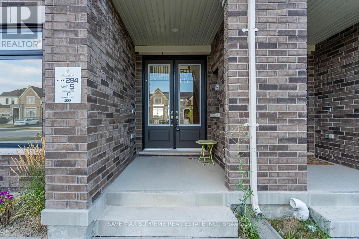 5 BAYBERRY DRIVE