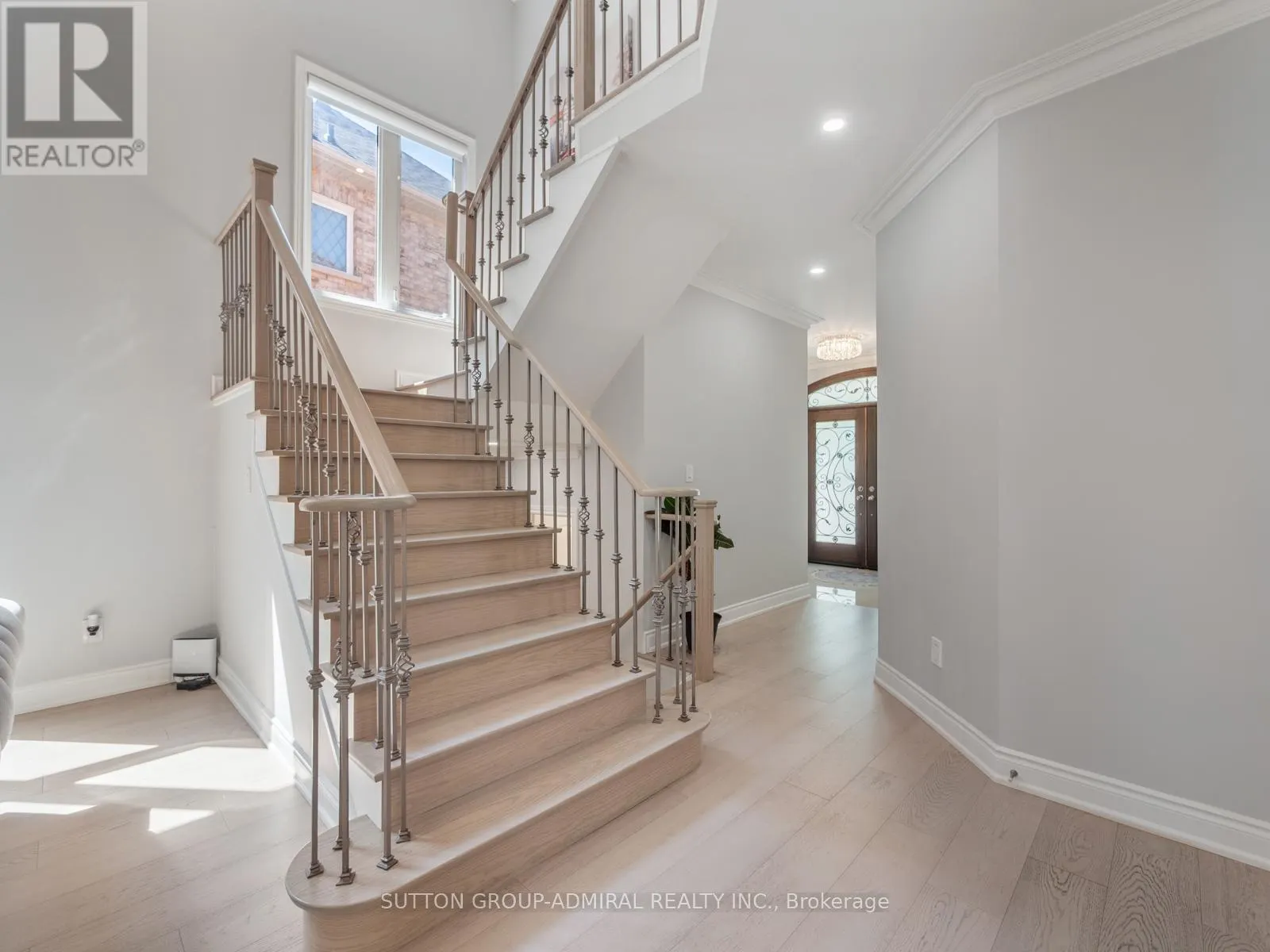 60 STARWOOD ROAD