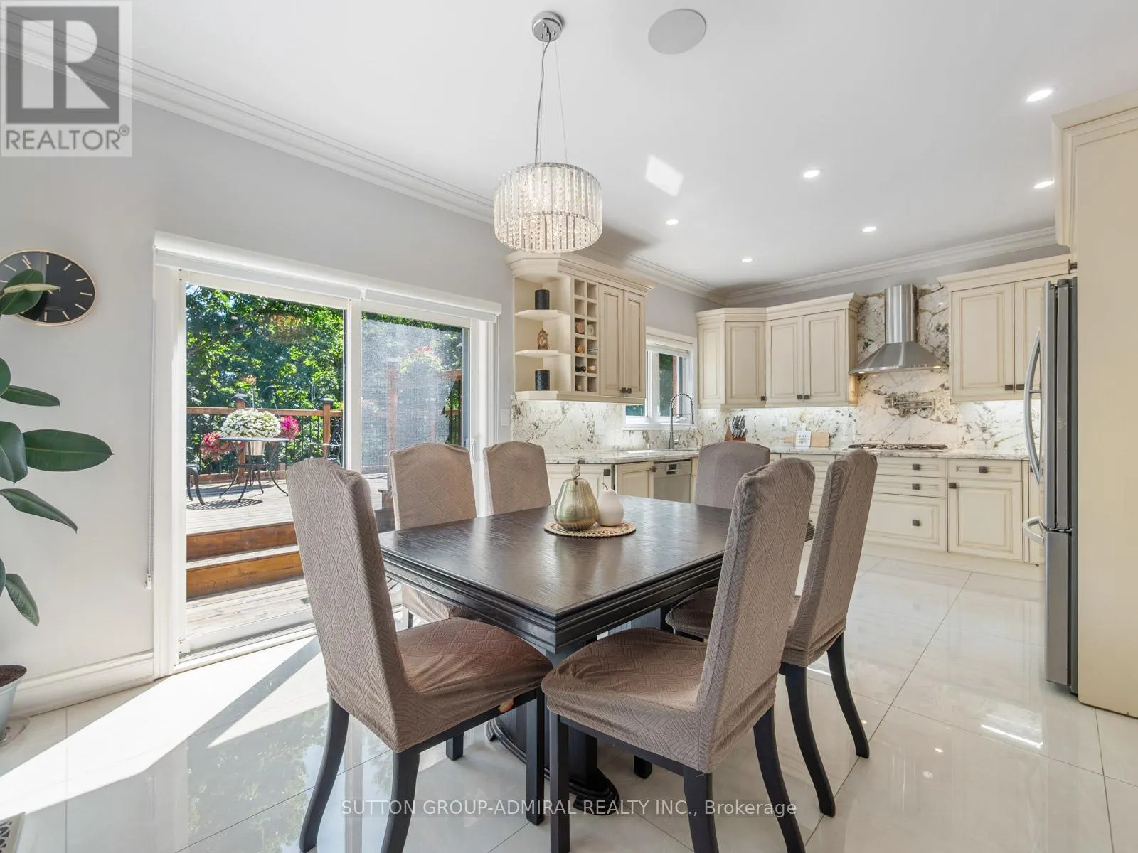 60 STARWOOD ROAD