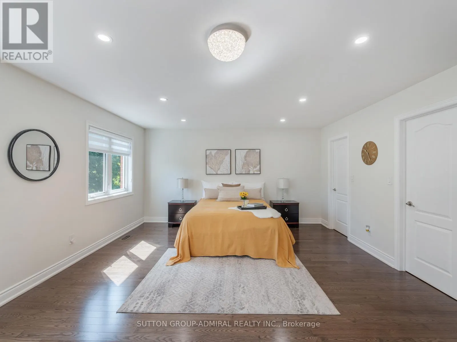 60 STARWOOD ROAD