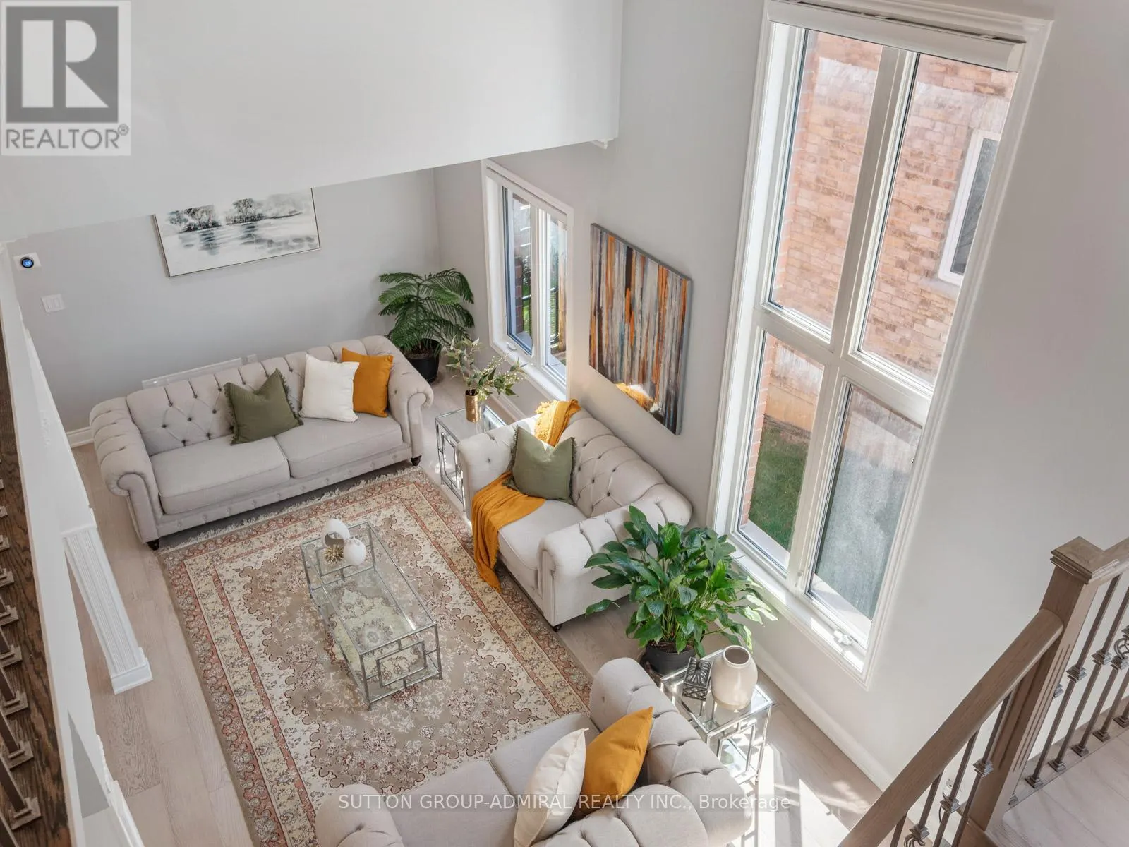 60 STARWOOD ROAD