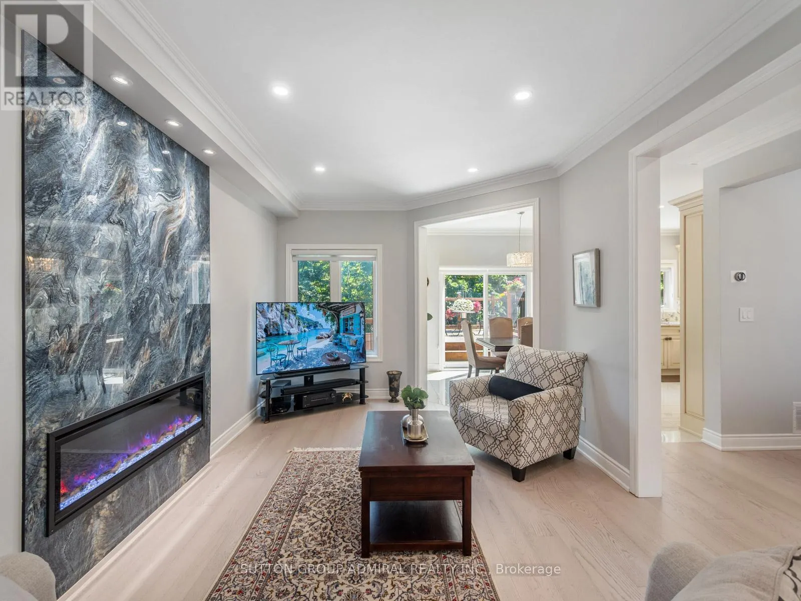 60 STARWOOD ROAD