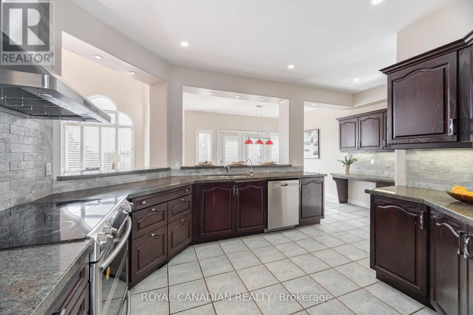 678 MADELINE HEIGHTS
