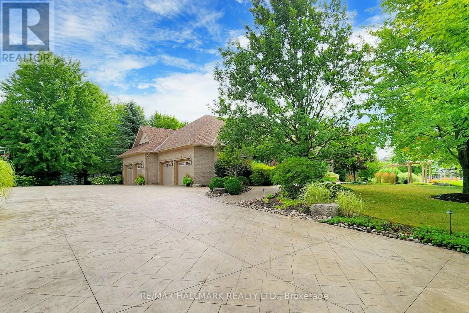 63 GRAYFIELD DRIVE