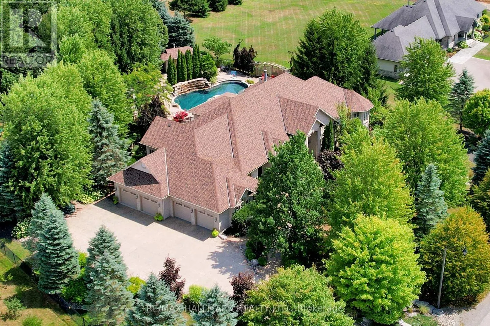 63 GRAYFIELD DRIVE