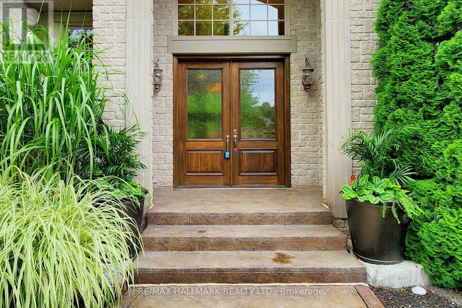 63 GRAYFIELD DRIVE