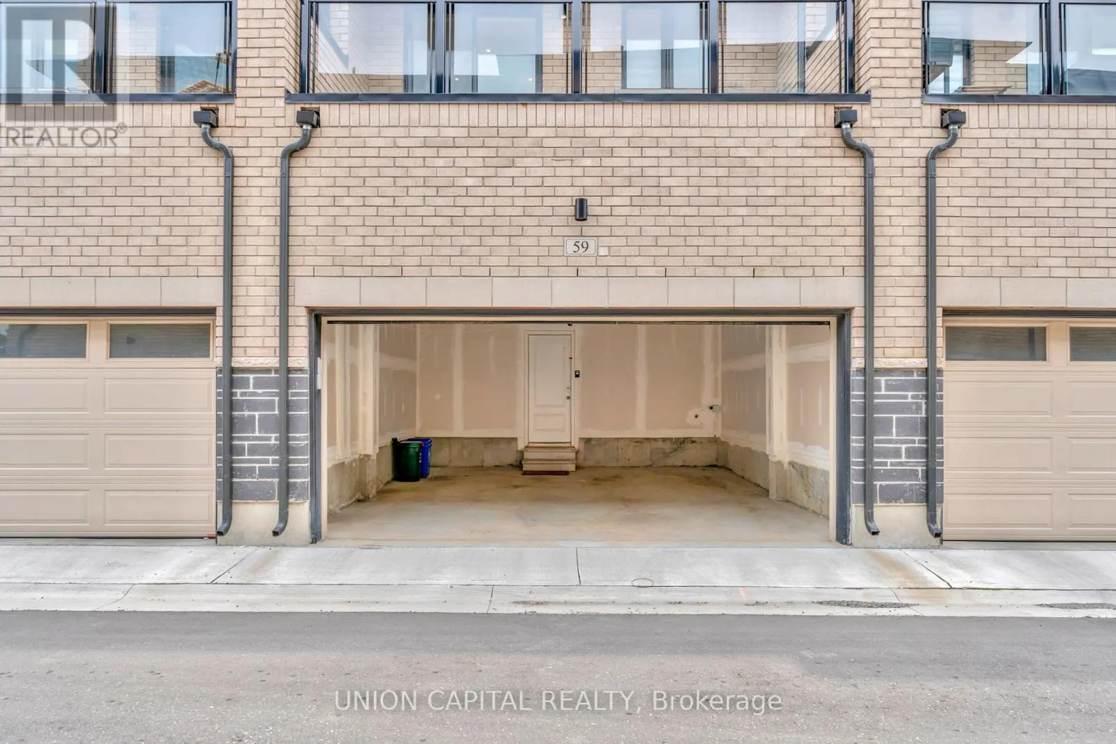 59 CAROLE BELL WAY