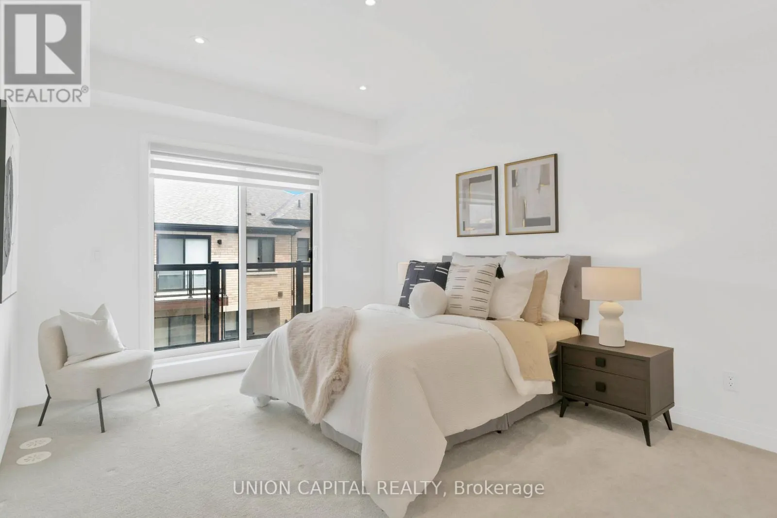 59 CAROLE BELL WAY