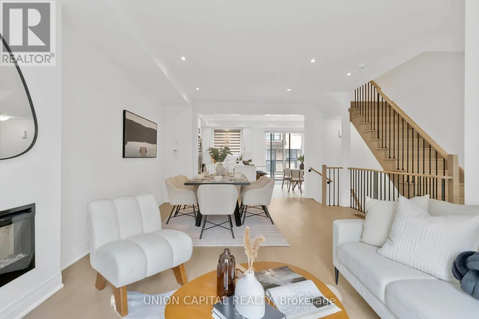 59 CAROLE BELL WAY