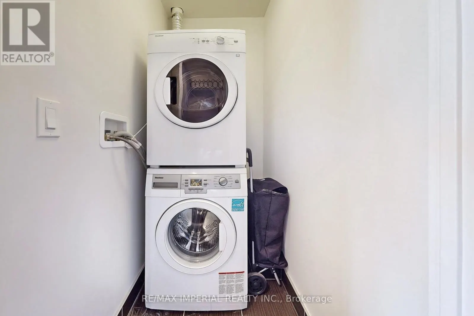 1117 - 8081 BIRCHMOUNT ROAD