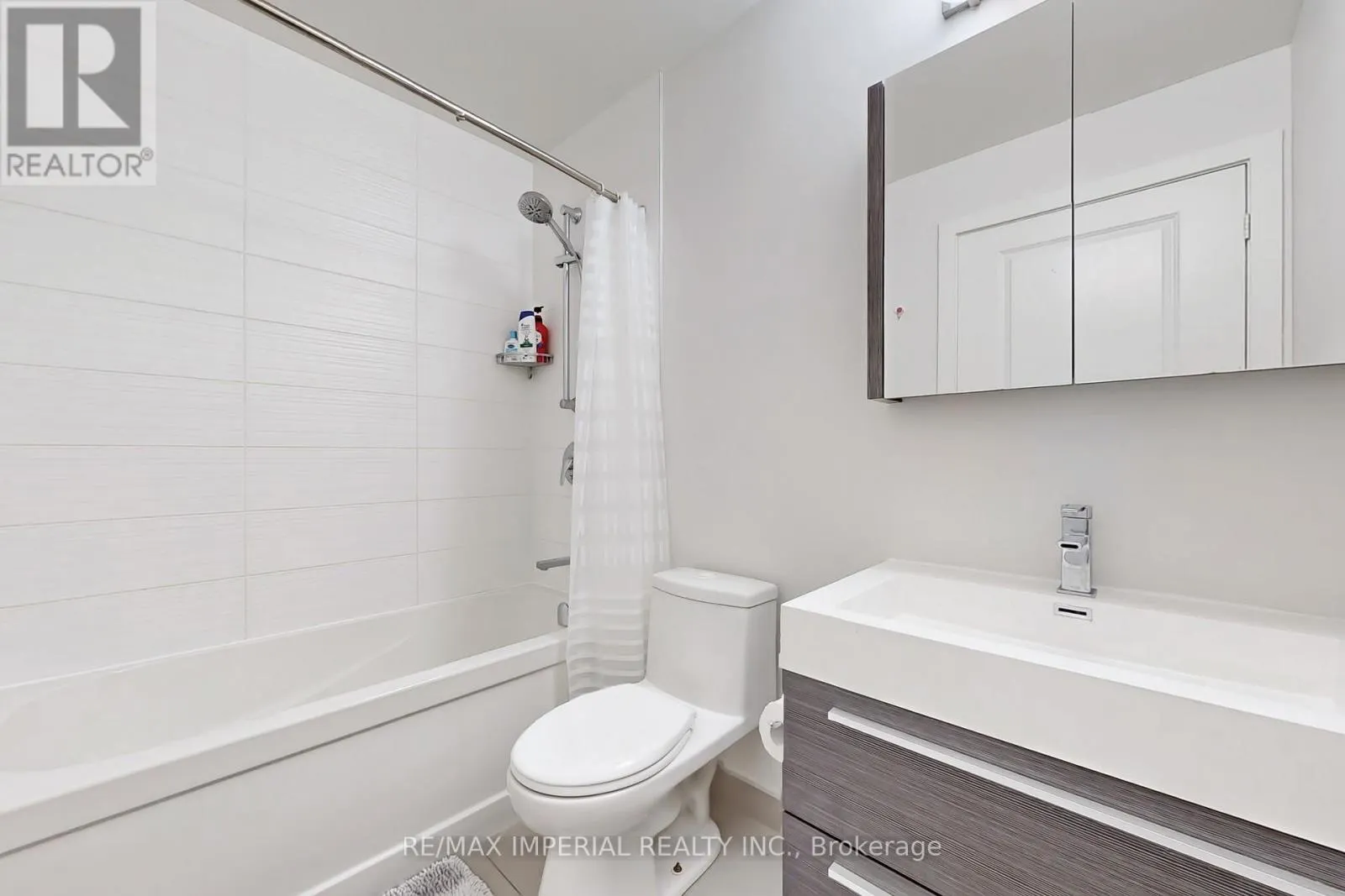 1117 - 8081 BIRCHMOUNT ROAD