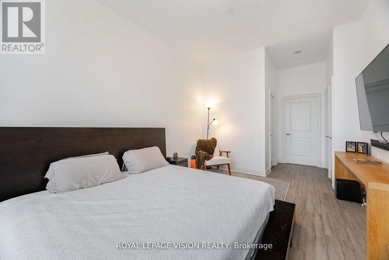 111 - 38 CEDARLAND DRIVE
