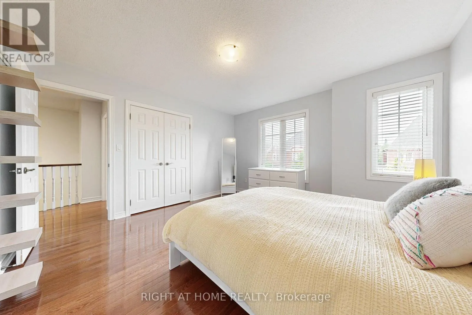41 - 280 PARADELLE DRIVE