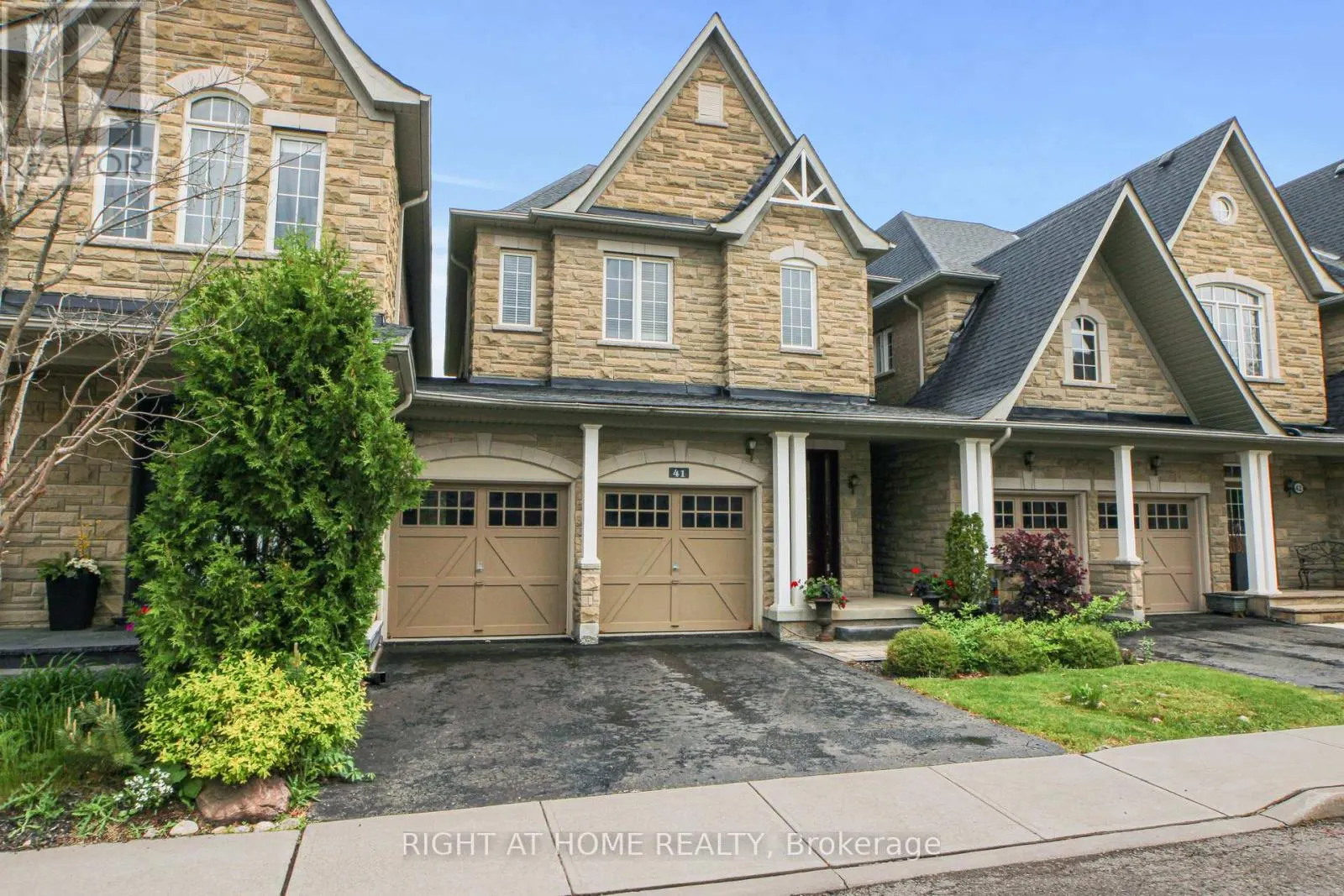 41 - 280 PARADELLE DRIVE