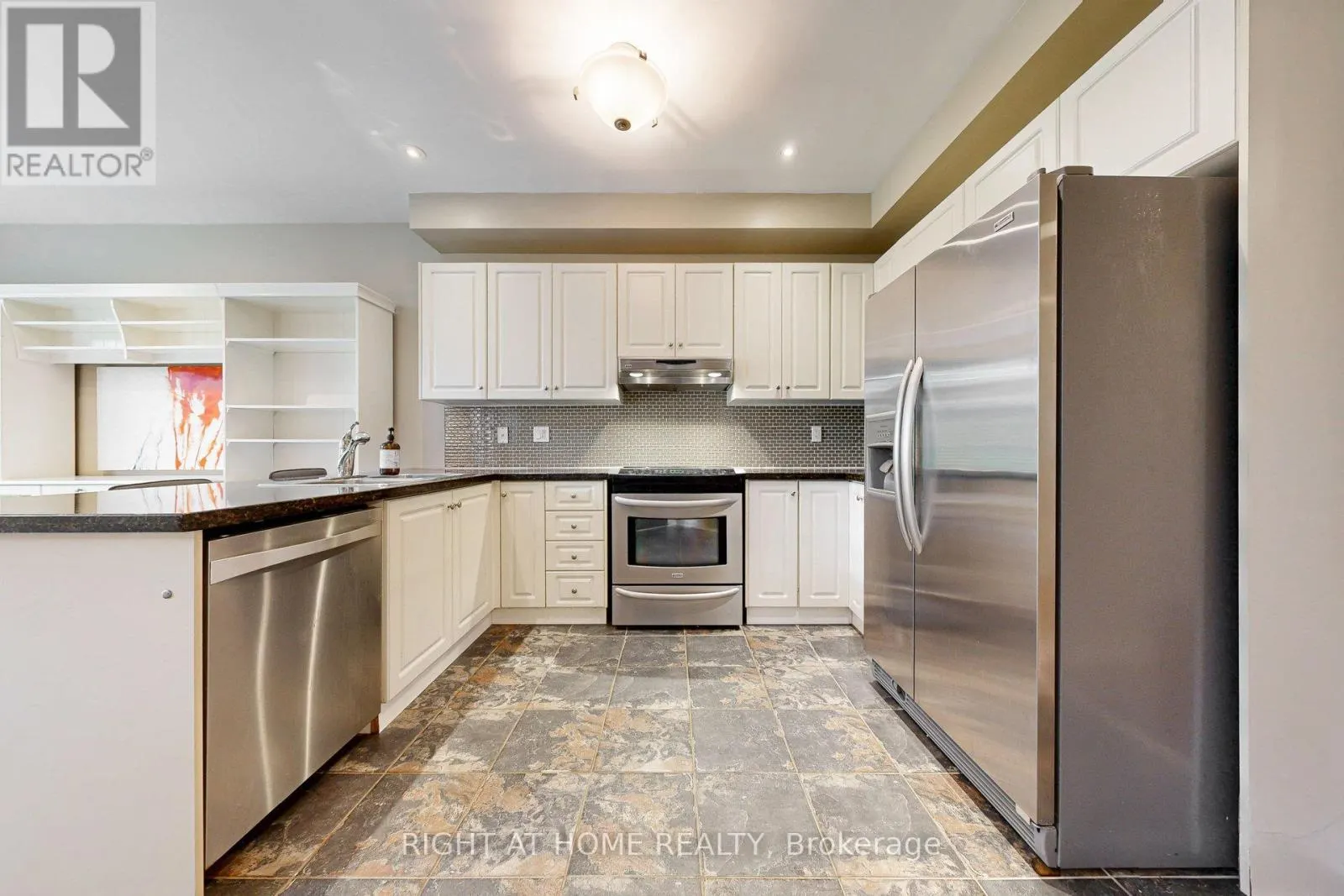 41 - 280 PARADELLE DRIVE