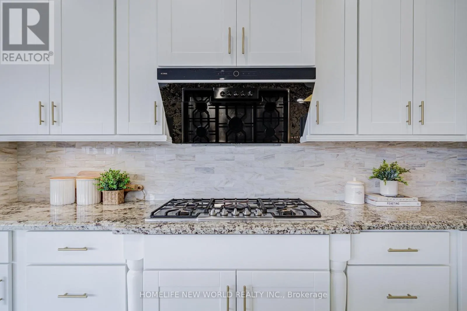 178 ALPINE CRESCENT