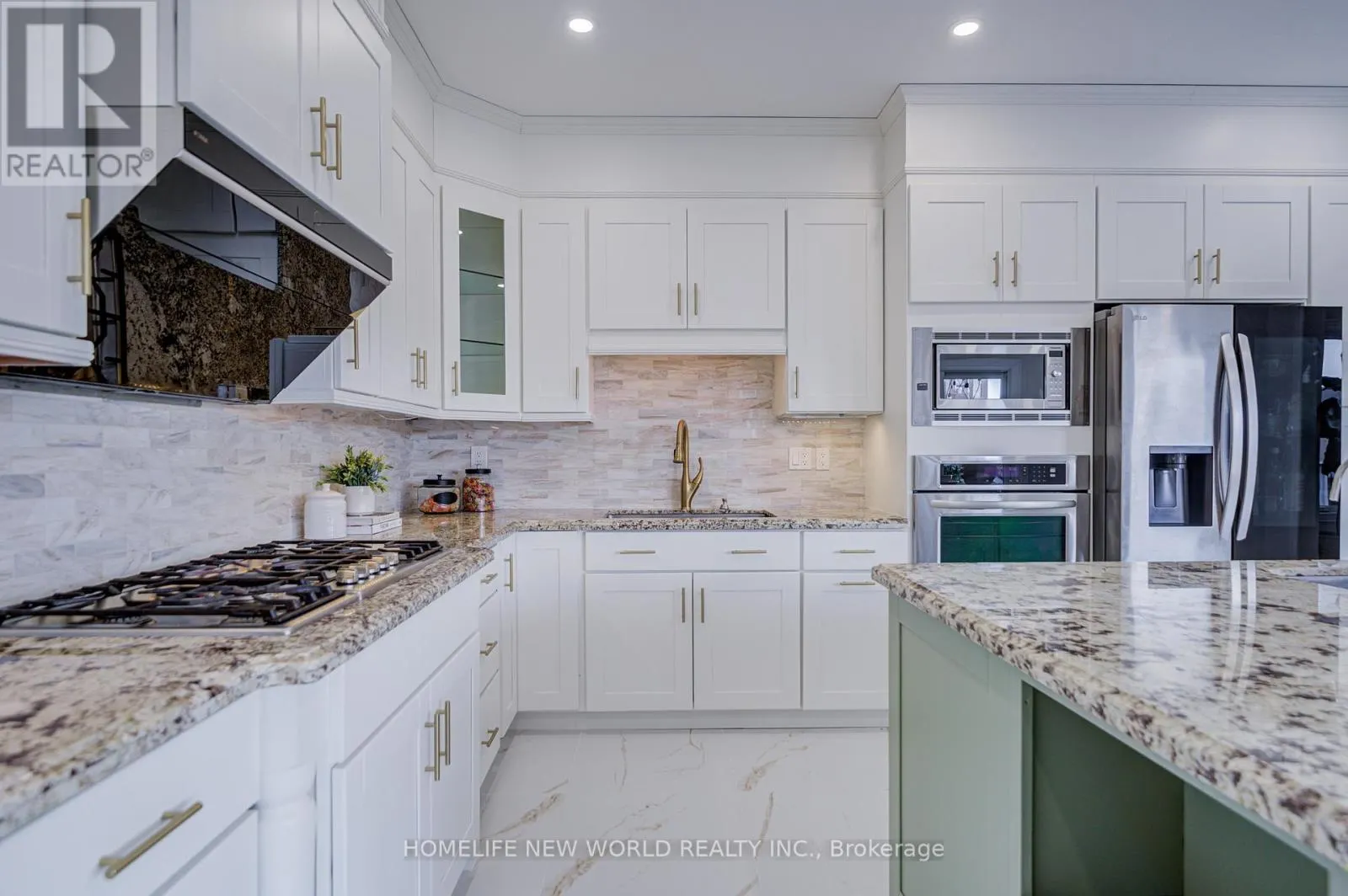 178 ALPINE CRESCENT