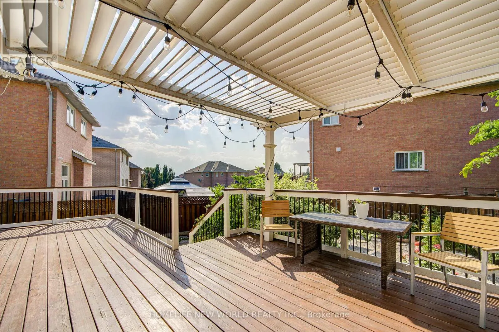 178 ALPINE CRESCENT