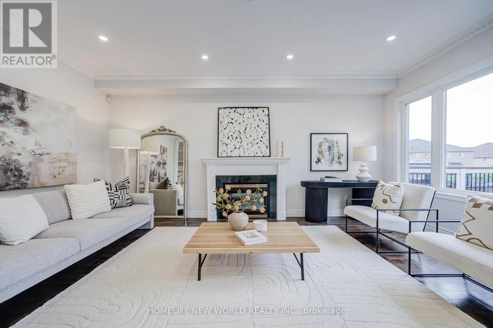 178 ALPINE CRESCENT