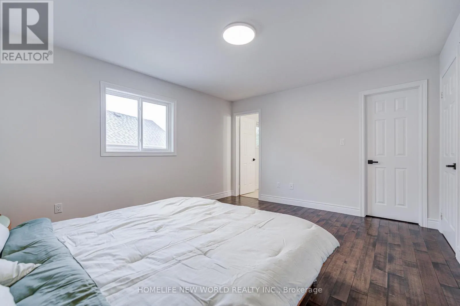 178 ALPINE CRESCENT