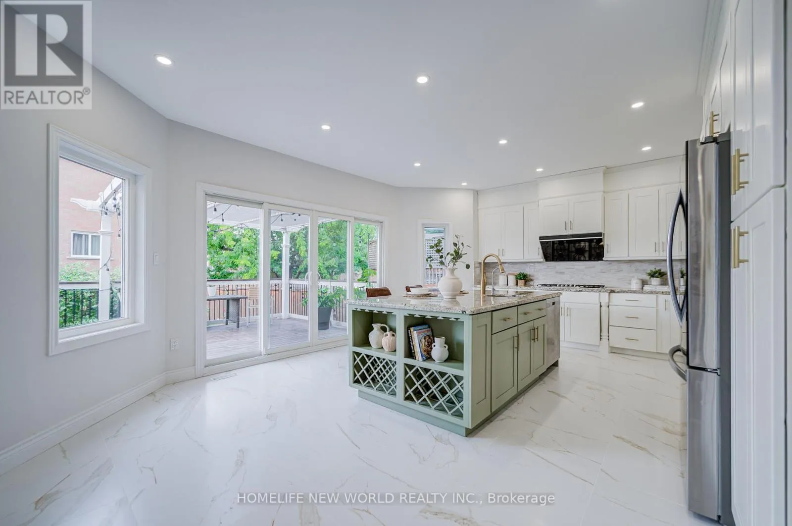 178 ALPINE CRESCENT