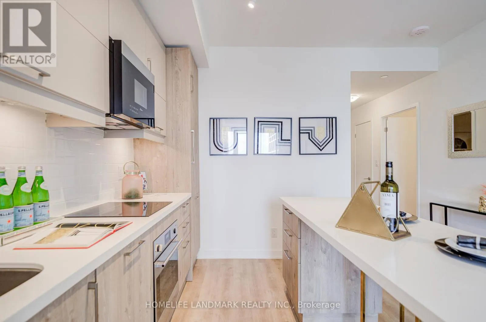 1302 - 8119 BIRCHMOUNT ROAD