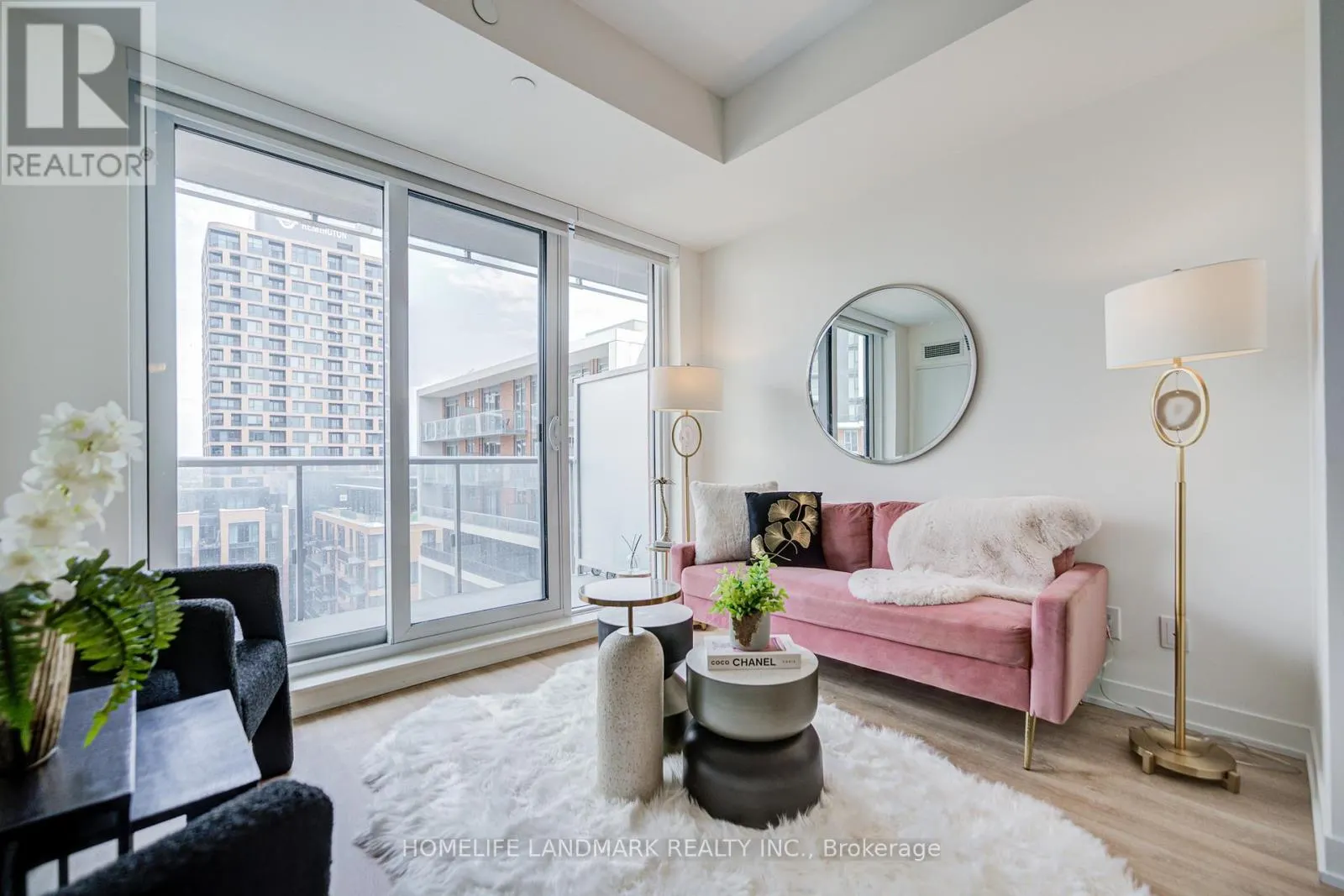 1302 - 8119 BIRCHMOUNT ROAD