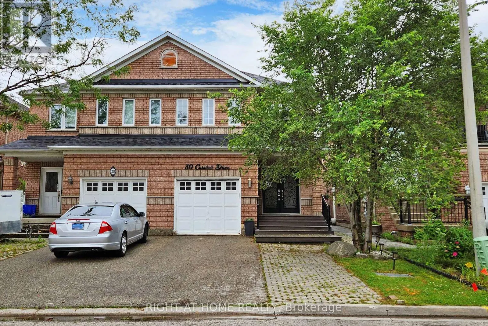 UPPER - 30 CASABEL DRIVE