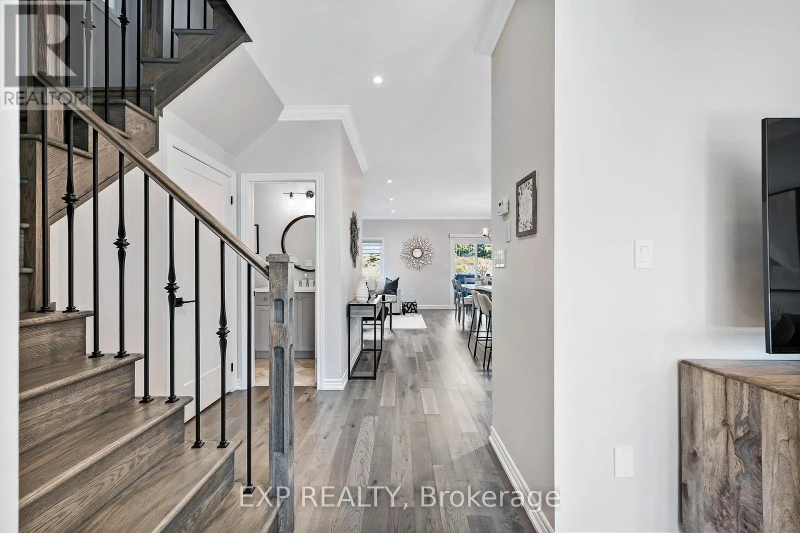 9 GORD MATTHEWS WAY
