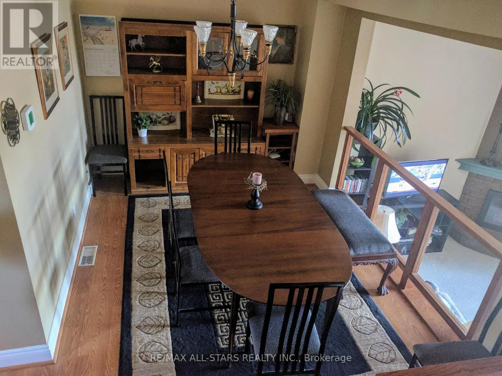 6 HEPWORTH WAY