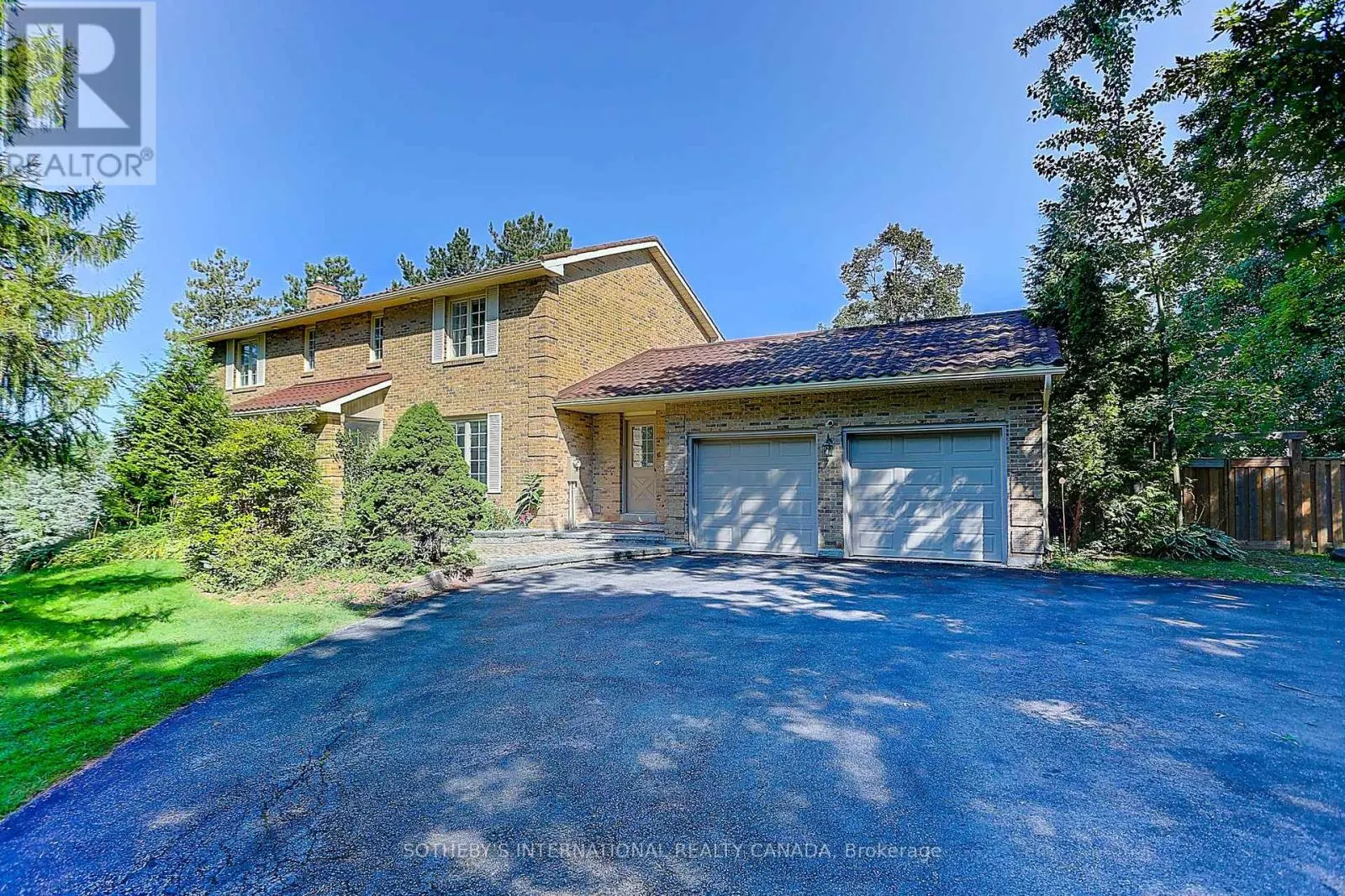 30 HUNTERS GLEN ROAD