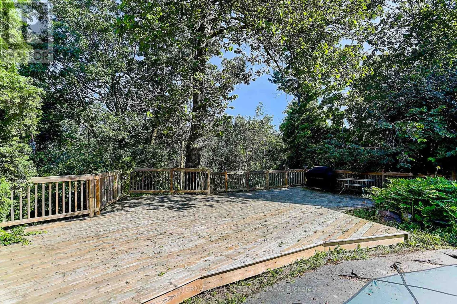 30 HUNTERS GLEN ROAD