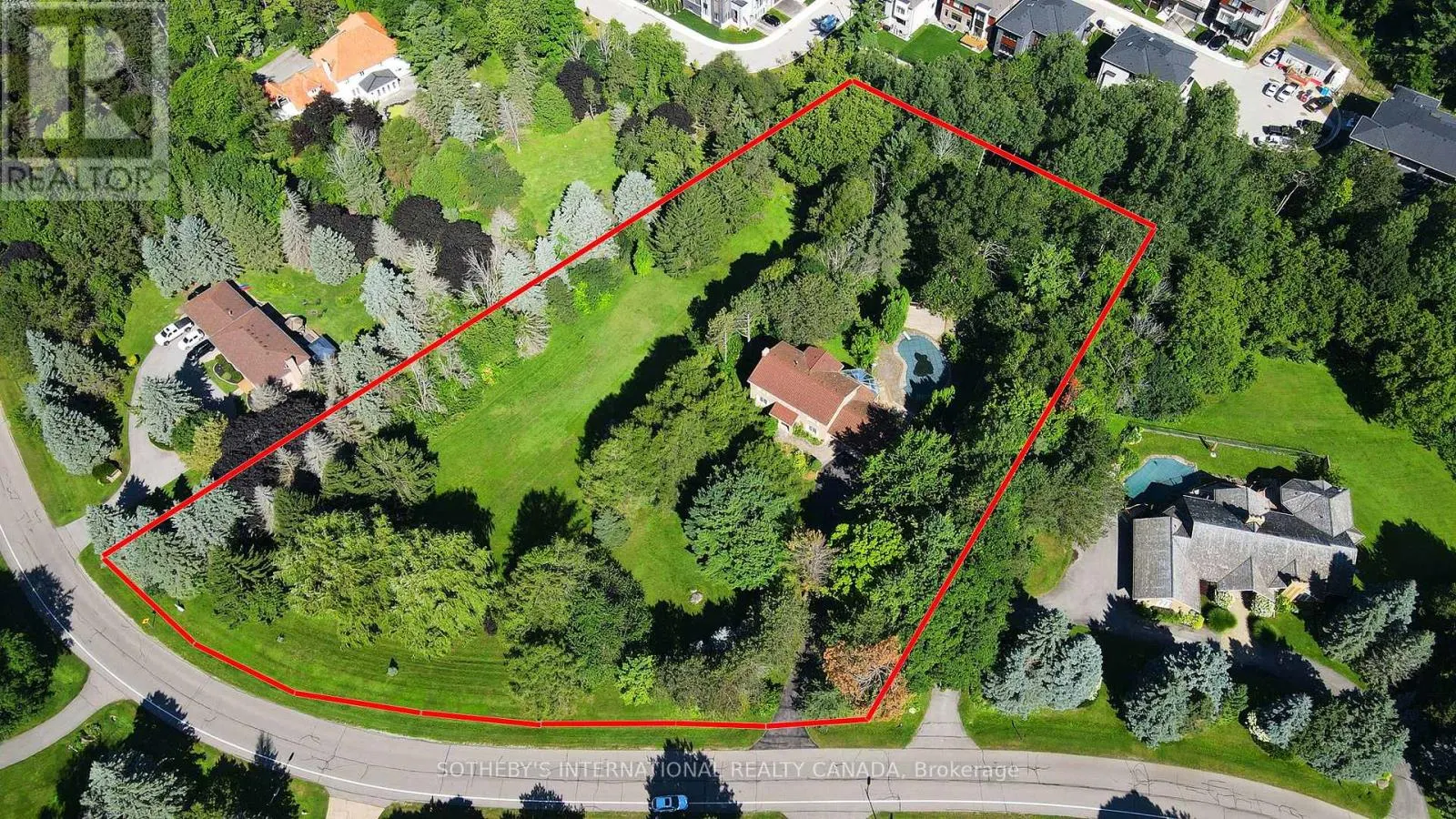 30 HUNTERS GLEN ROAD