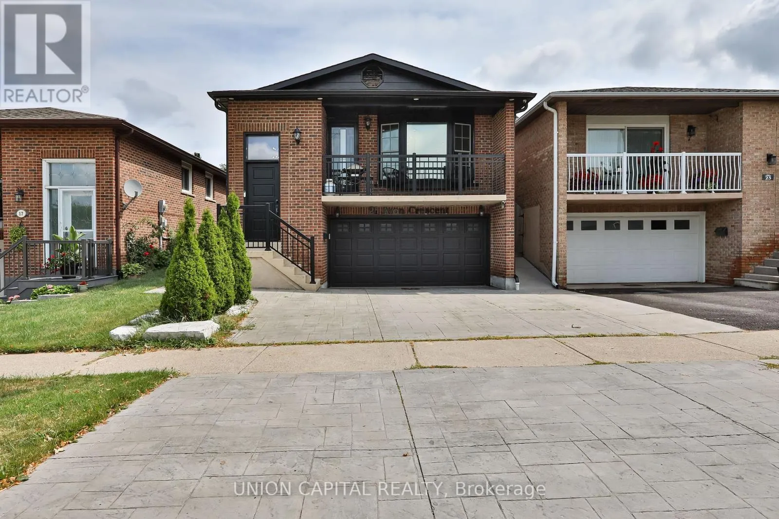 21 AVON CRESCENT