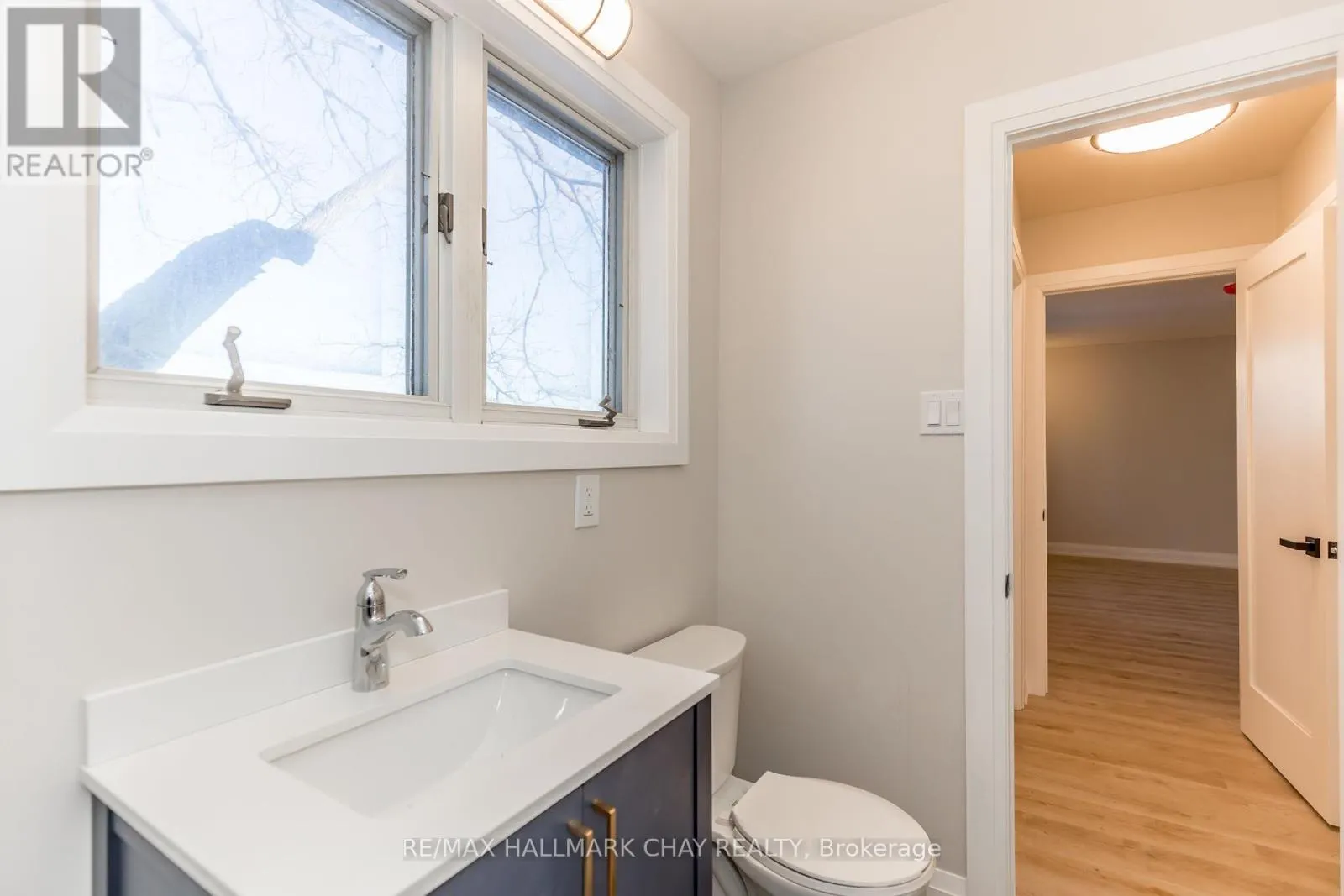 UPPER - 3993 STOUFFVILLE ROAD