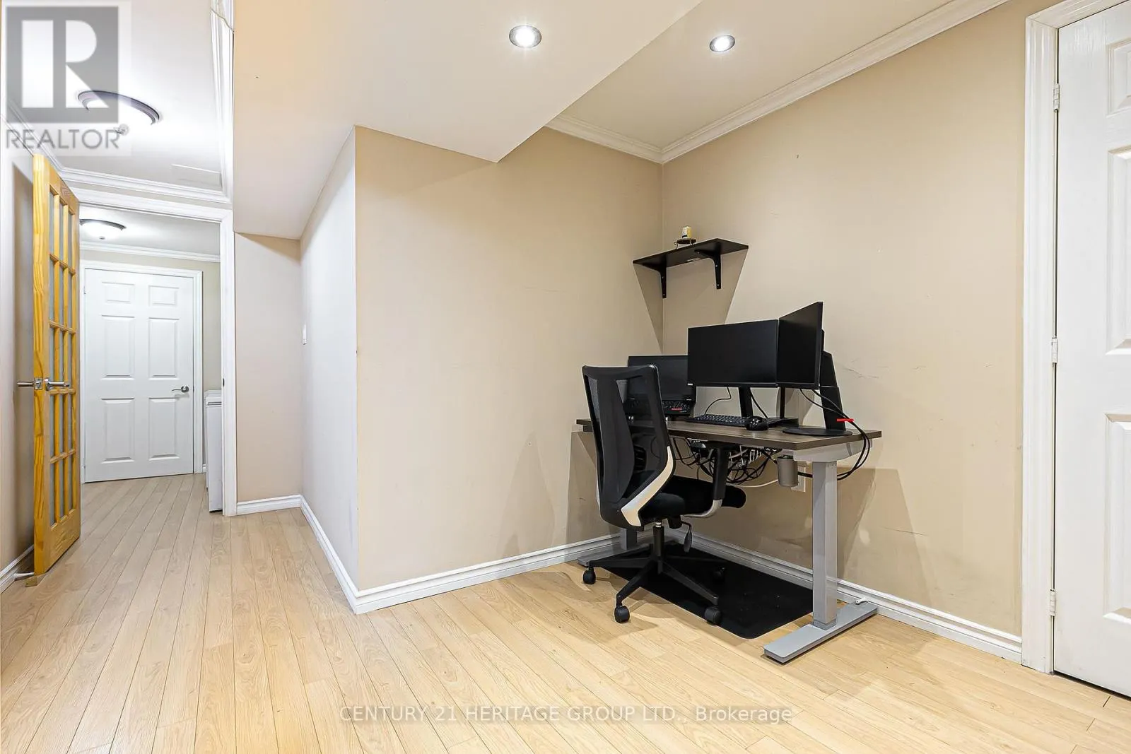 47 - 698 CARADONNA CRESCENT