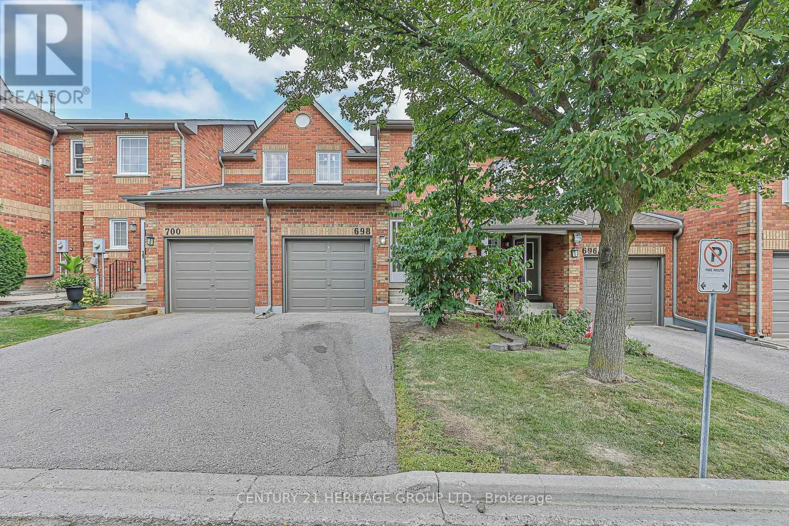 47 - 698 CARADONNA CRESCENT