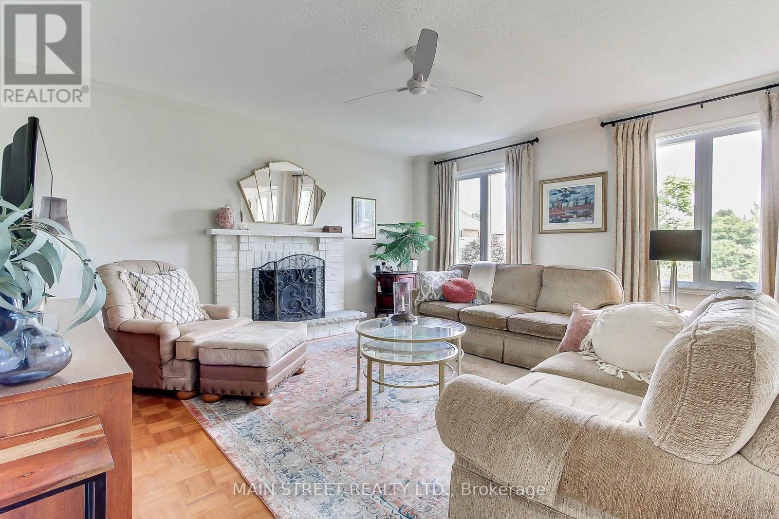 2 BOMBAY COURT