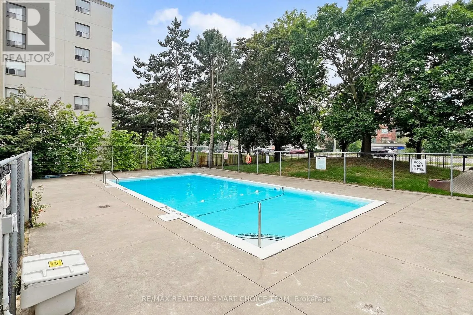 506 - 180 DUDLEY AVENUE