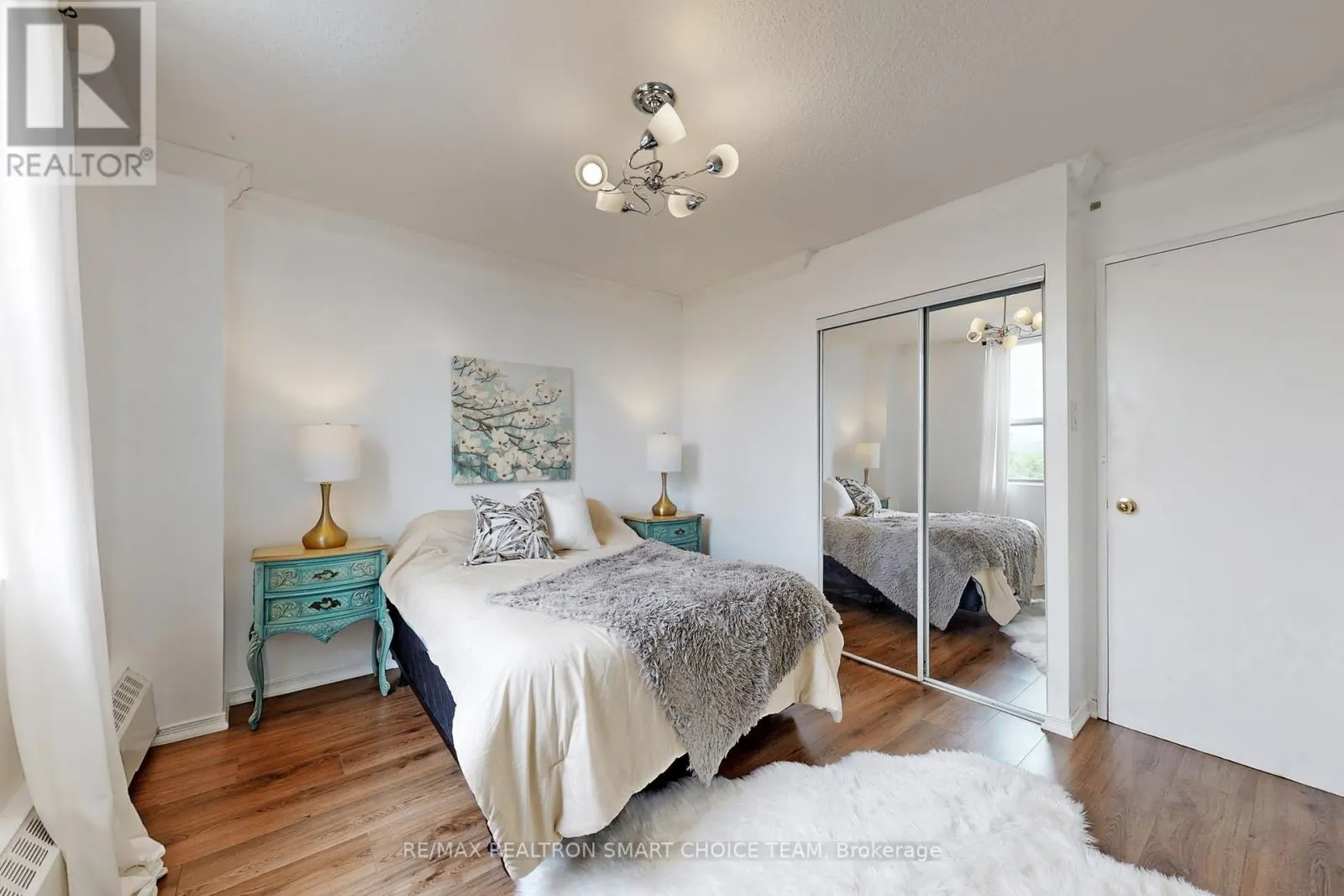 506 - 180 DUDLEY AVENUE