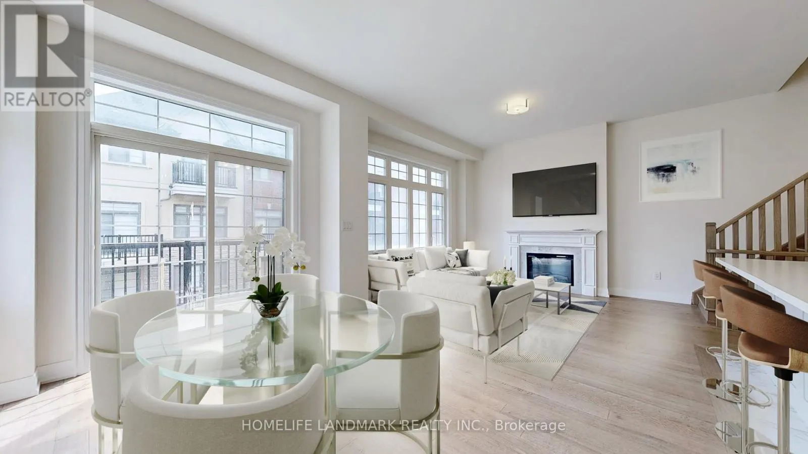 1 ABBEYHILL LANE